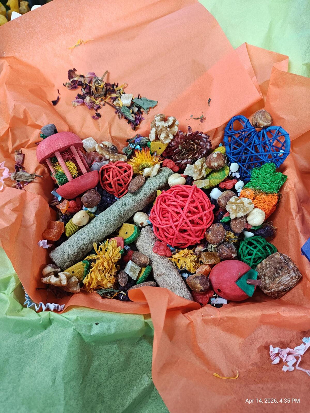 Rat Play & Chew Enrichment Box