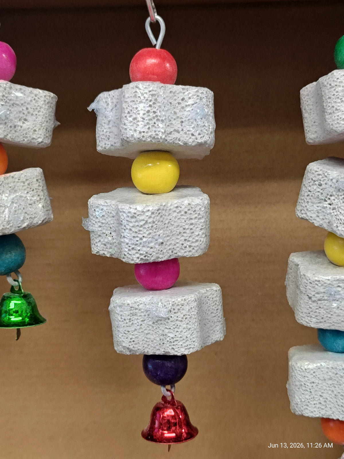 Hanging Flower Pumice Chew Toy for Small Pets